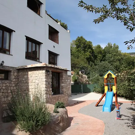 Hotel & El Cercado 3*
